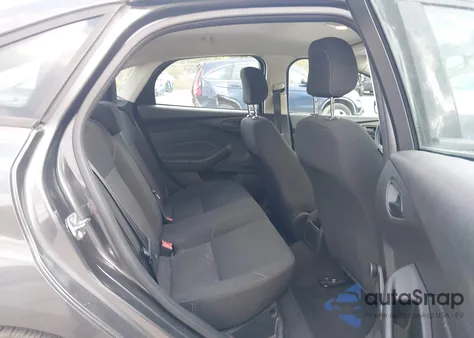 2016 Ford Focus S from USA, damaged, VIN 1FADP3E22GL211580